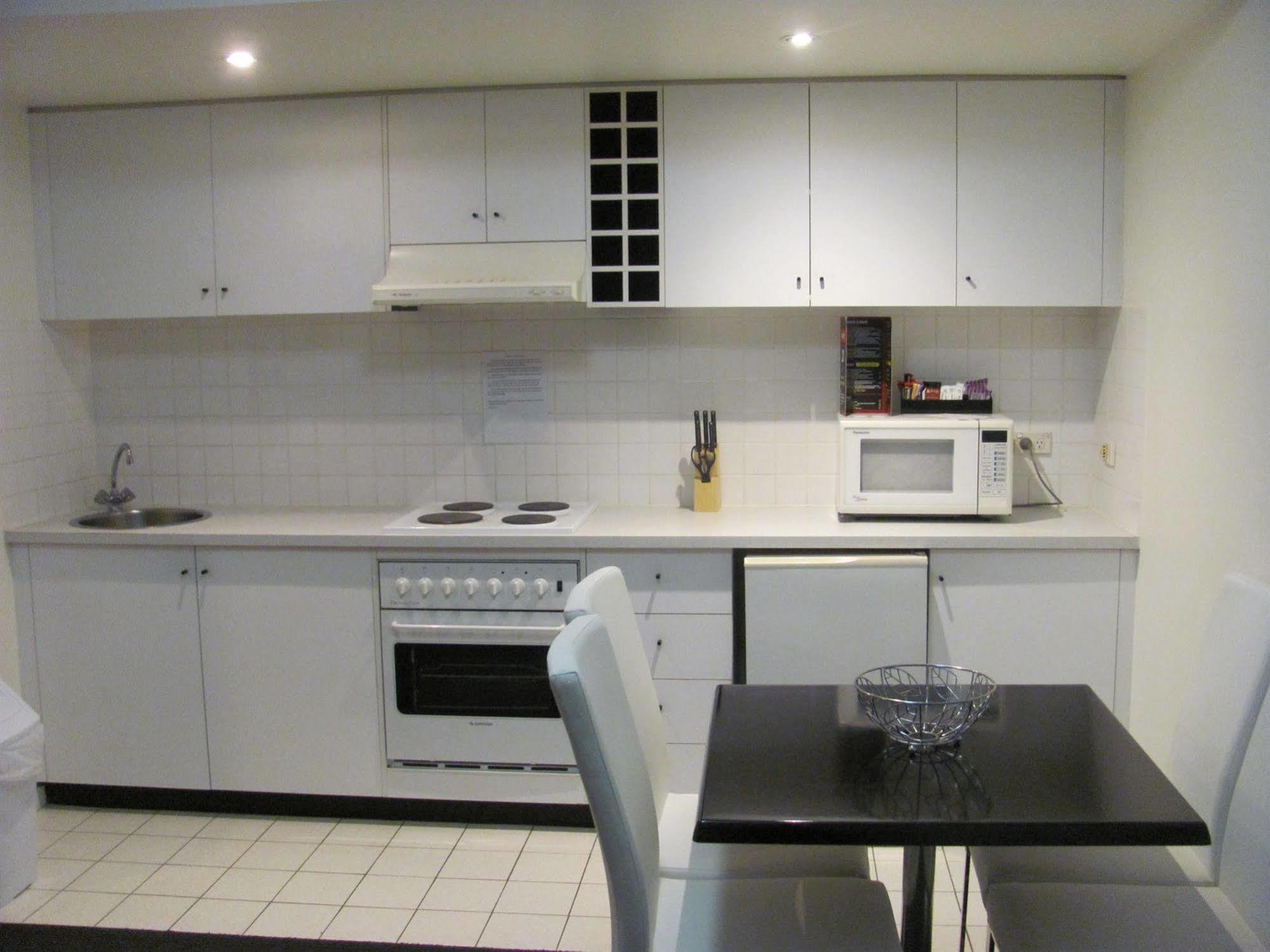 Apartments On Flemington Melbourne City Exterior foto