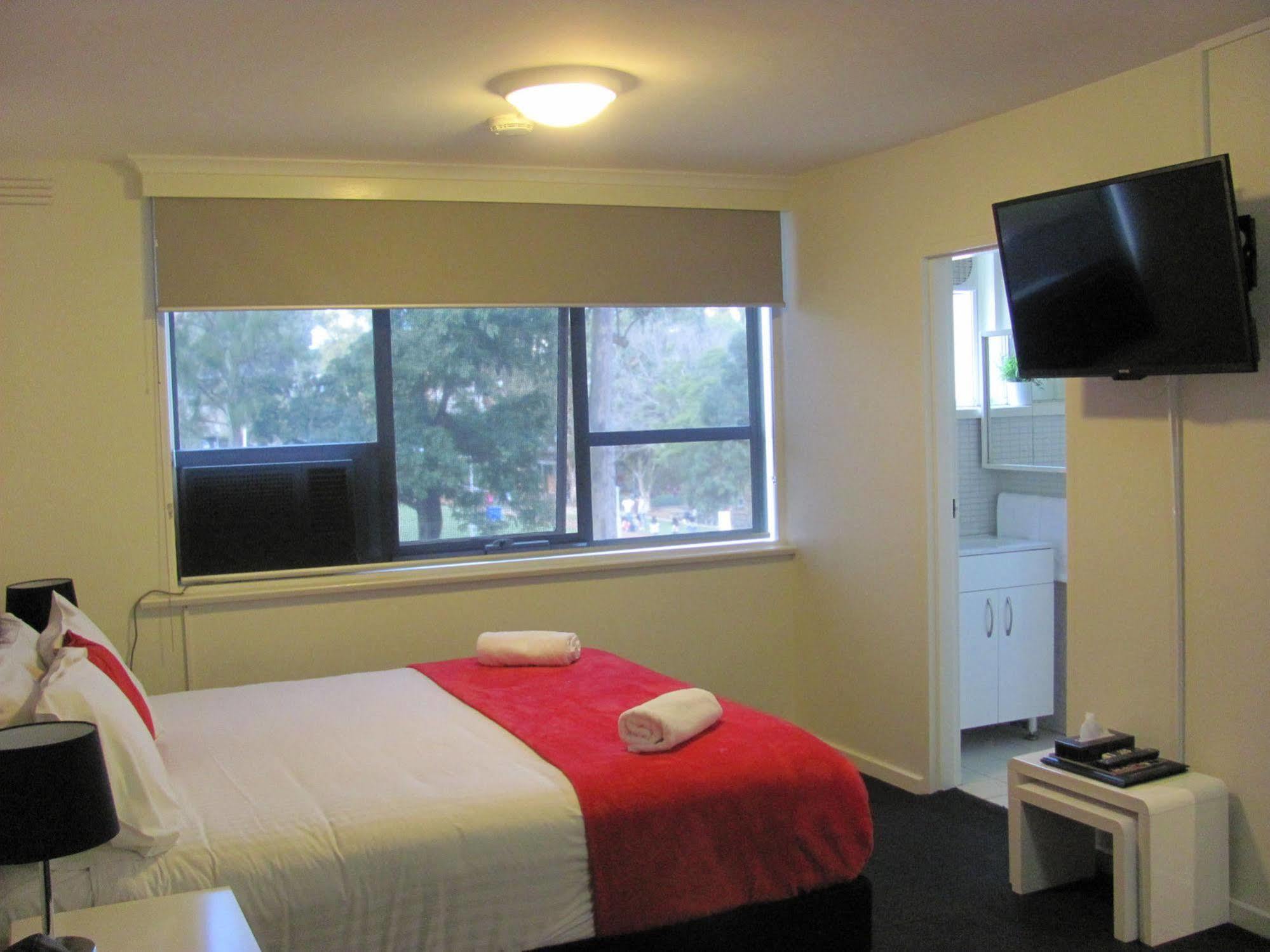 Apartments On Flemington Melbourne City Exterior foto