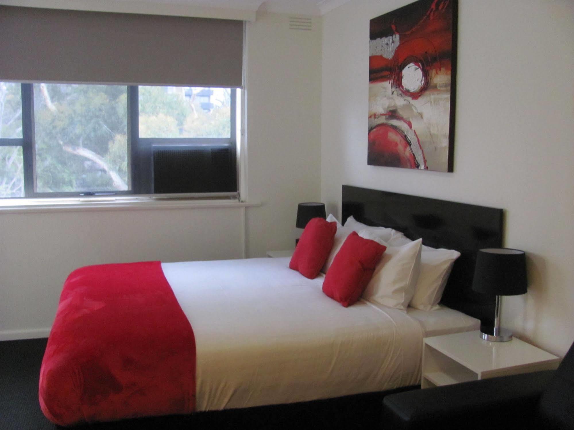 Apartments On Flemington Melbourne City Exterior foto