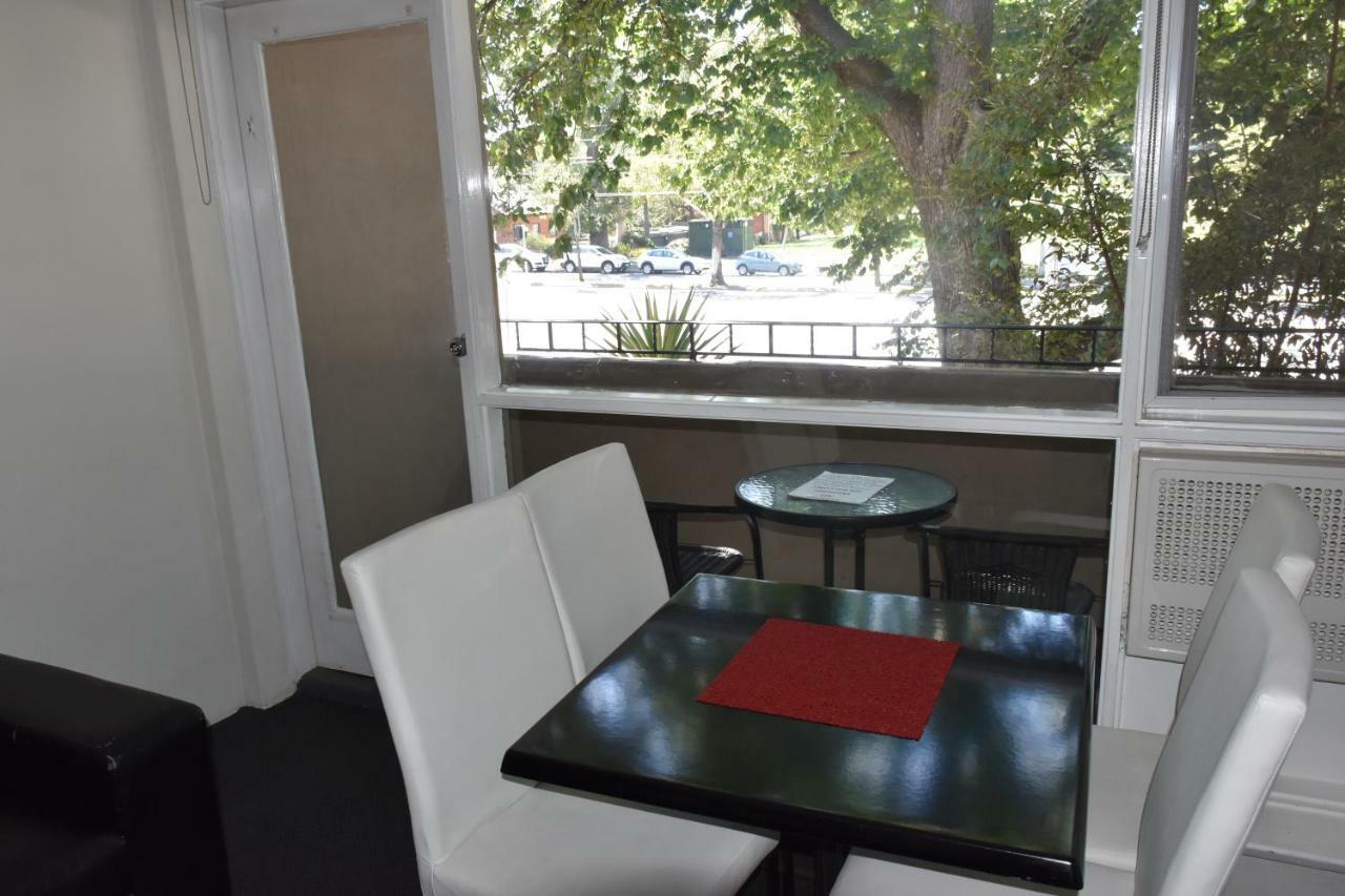 Apartments On Flemington Melbourne City Exterior foto