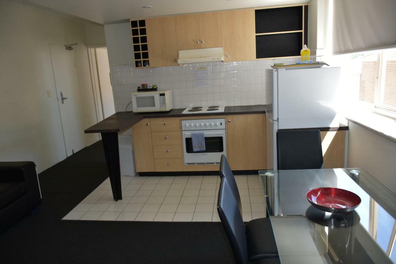 Apartments On Flemington Melbourne City Exterior foto